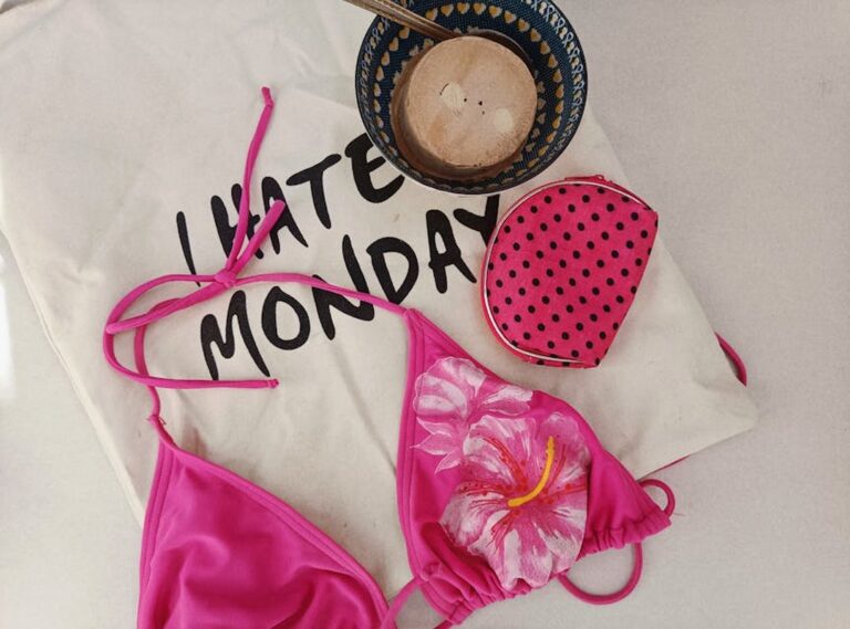 monday's savior manhwa tmo