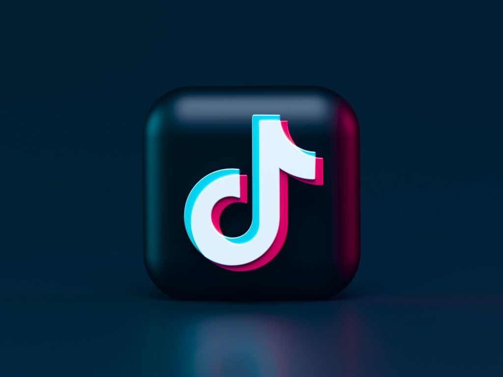 Why Do Instagram and TikTok Have an Infinite Scroll Feed?